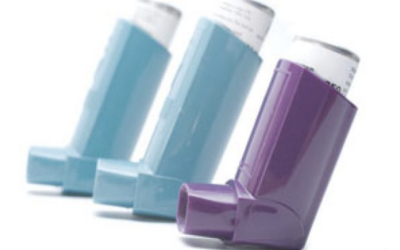 Less propellant and plastic use per dose for treating asthma and COPD